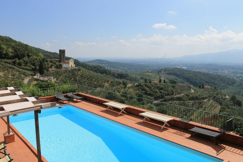 Relais Farinati - In Lucca