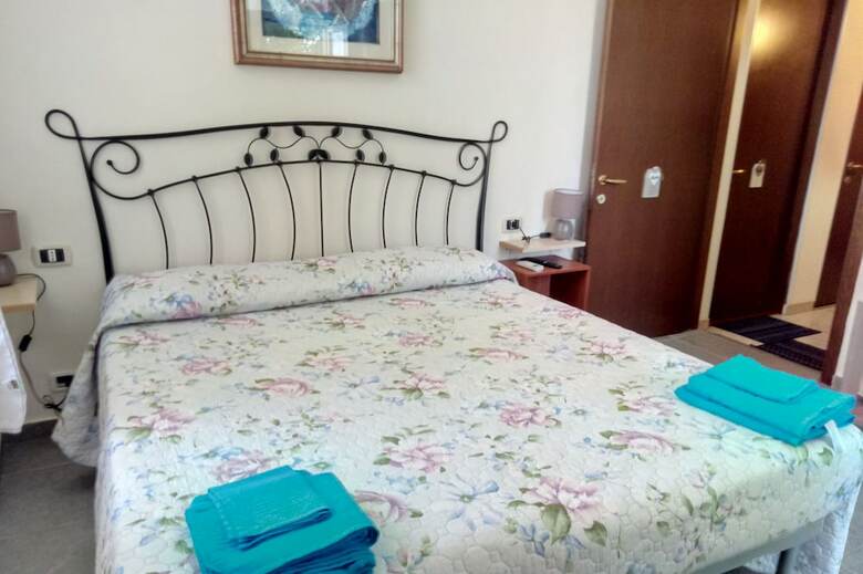 Bed & Breakfast Casadolcecasalatina