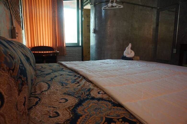 Hotel Steelloft  Home Stay
