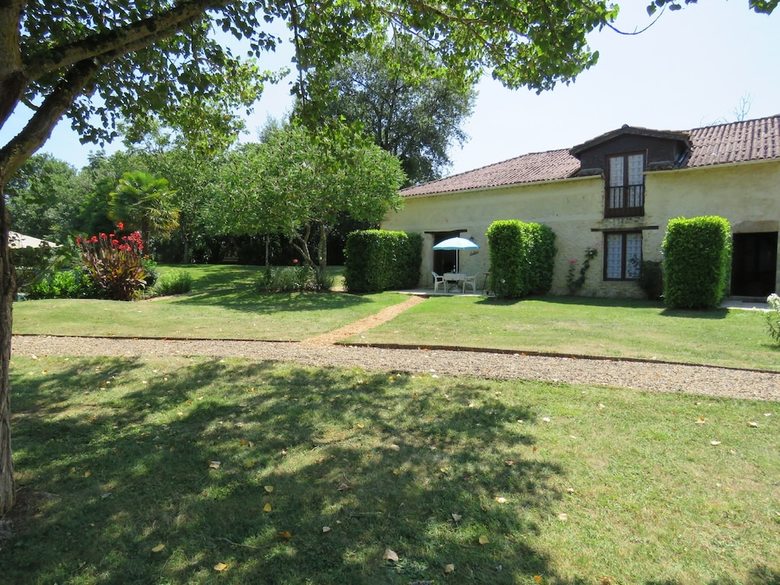 G�tes Lass�nat St. Georges