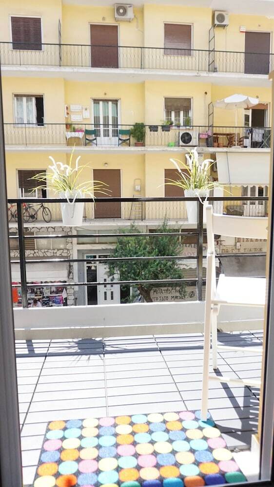 Apartamentos Fairytale Cozy Apt In Athens