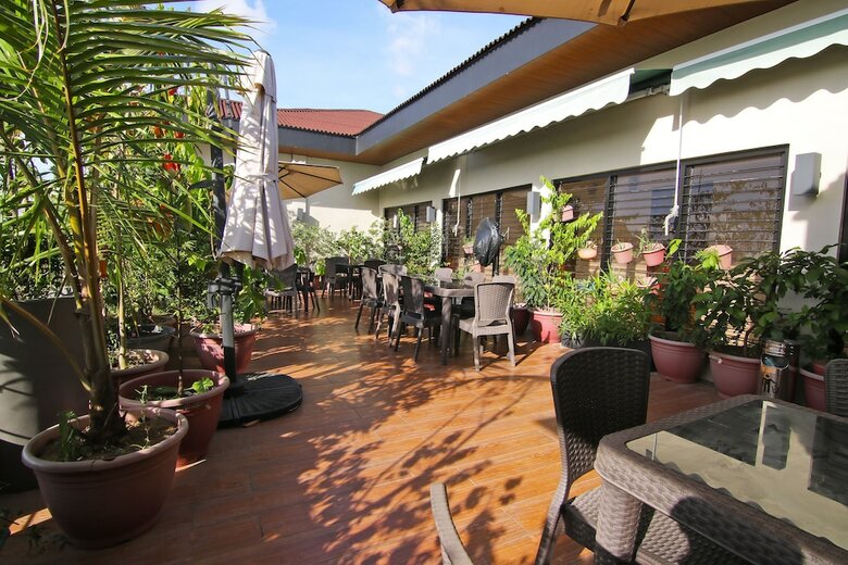 Hotel Oyo 108 Spiral Suites