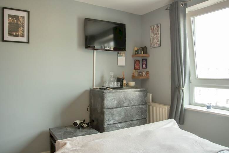 Apartamentos 2 Bedroom Flat With Views Of Castle