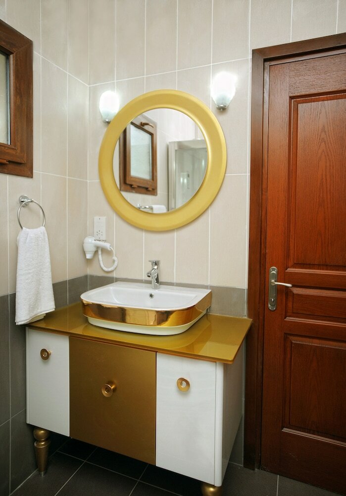 Hotel Riverside Garden Resort