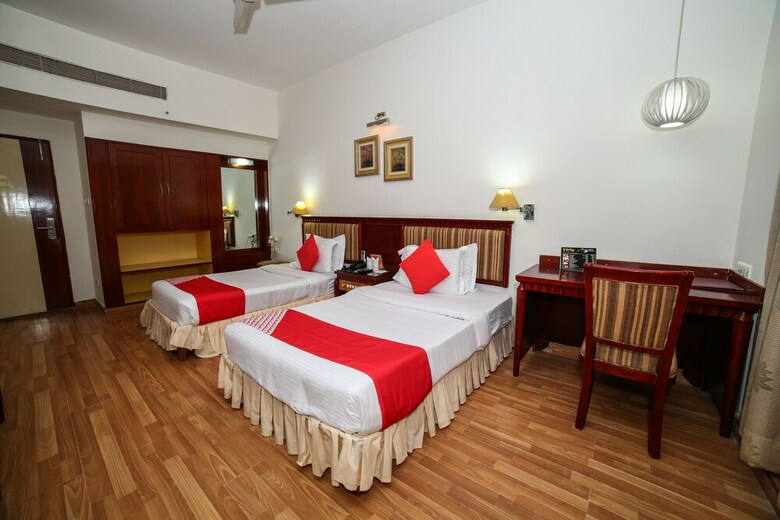 Hotel Capital O 5752 Tuma Park Adityaz