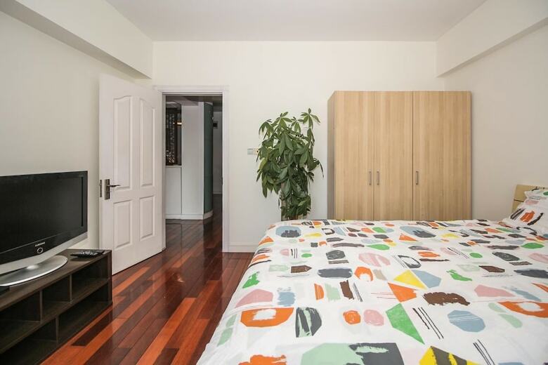 Ellies Apartment Biyun Branch