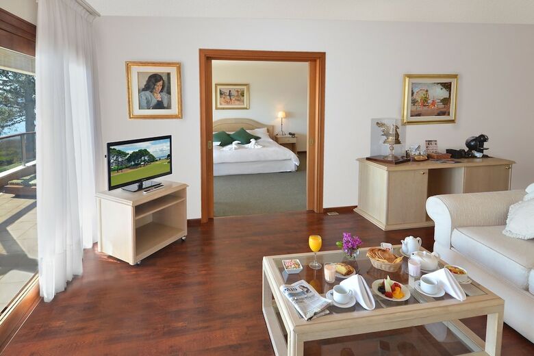 Hotel Del Lago Golf & Art Resort