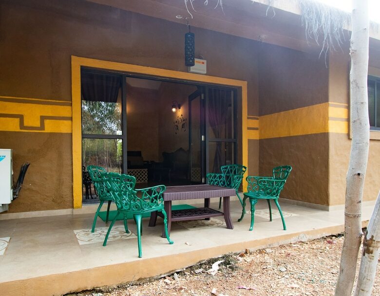 Hotel Karandla Farm And Resort