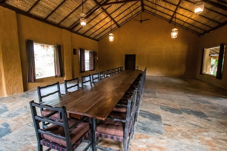 Hotel Karandla Farm And Resort