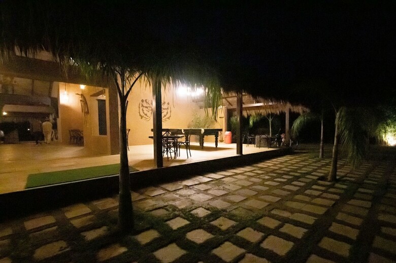 Hotel Karandla Farm And Resort