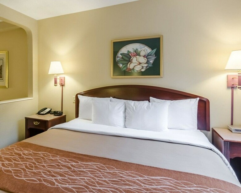 Hotel Comfort Inn