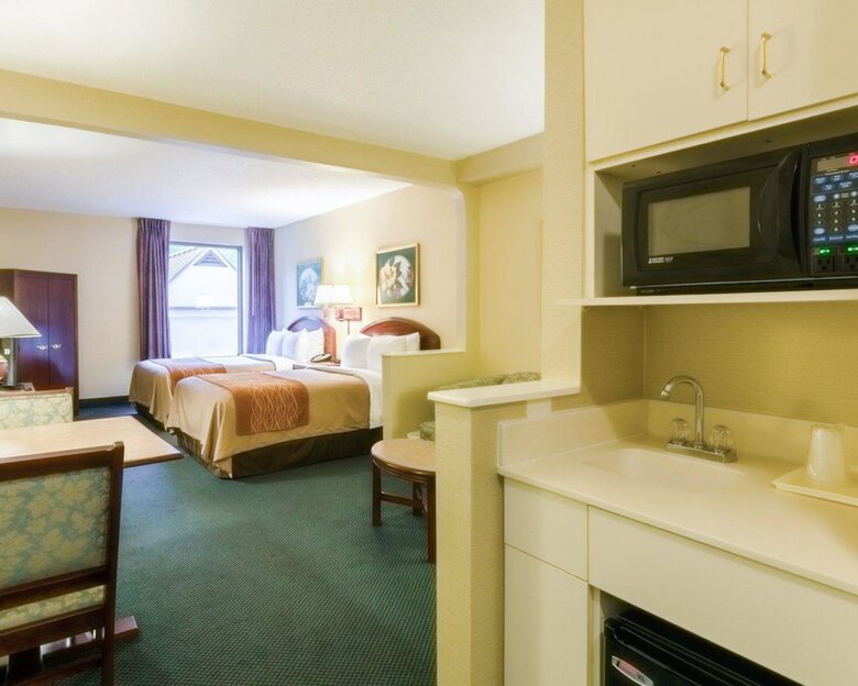 Hotel Comfort Inn