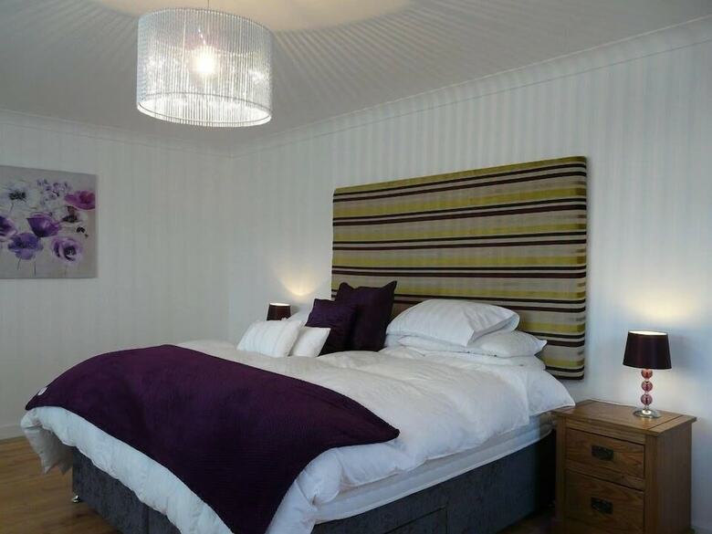 Langley Cottage