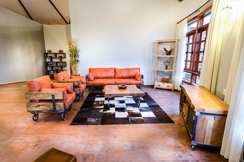 Posada Emburara Farm Lodge