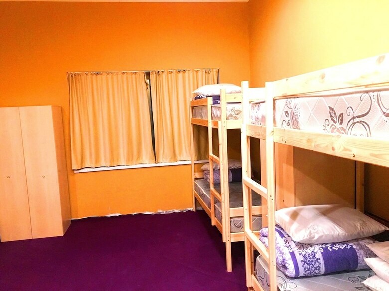 Hostal Apelsin Hostel Almaty