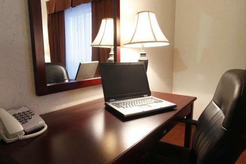 Hotel Pomeroy Inn And Suites Grimshaw