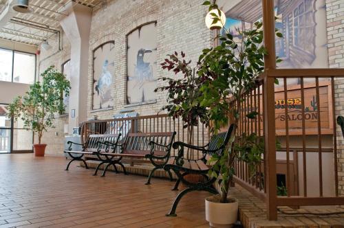 Posada Ranch House Inn
