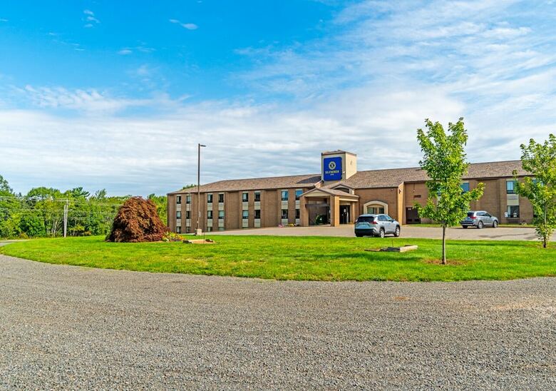 Hotel Slumber Inn
