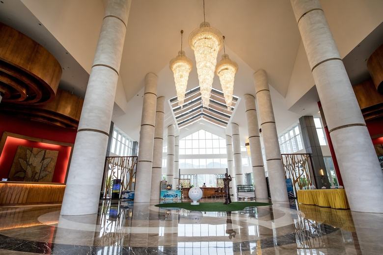 Hotel Mingshen Golf & Bay Resort Sanya