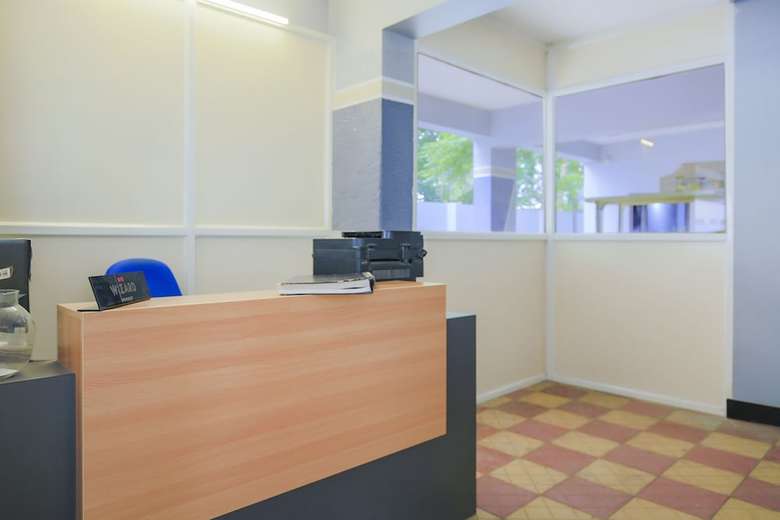 Hotel Oyo 24138 Silverkey Shri Homes