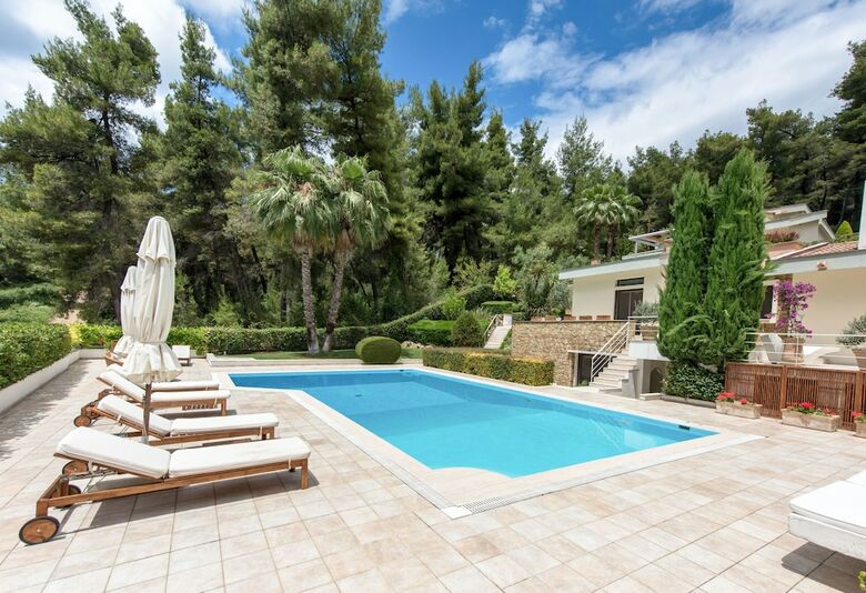 Palm Sani Villa By Jj Hospitality