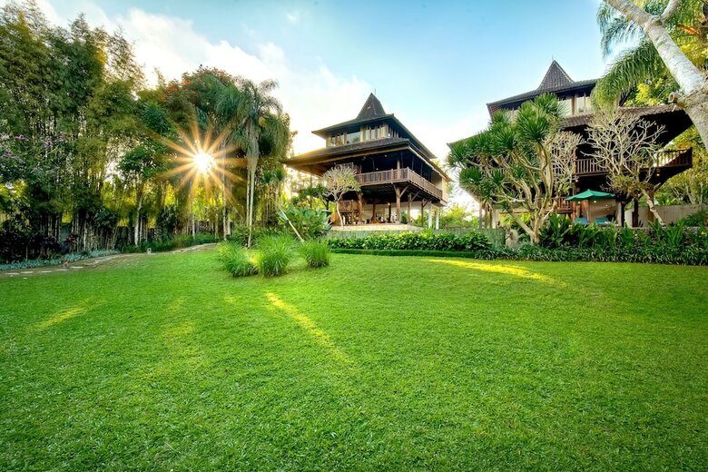 Villa Atas Awan