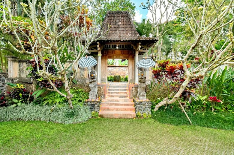 Villa Atas Awan