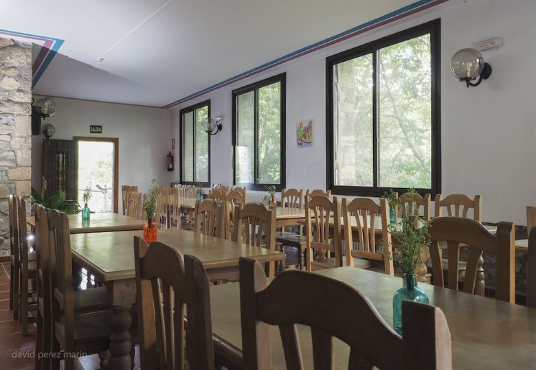 Hostal Albergue Casa Salinas