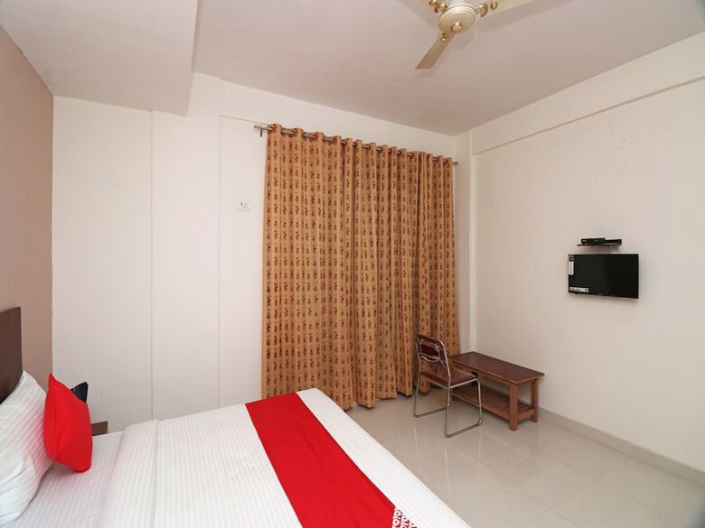Hotel Oyo 24051 Flagship Shubh Inn Gomti Nagar