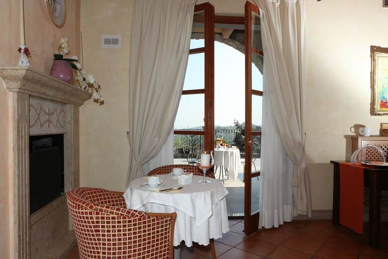 Hotel Camoretti