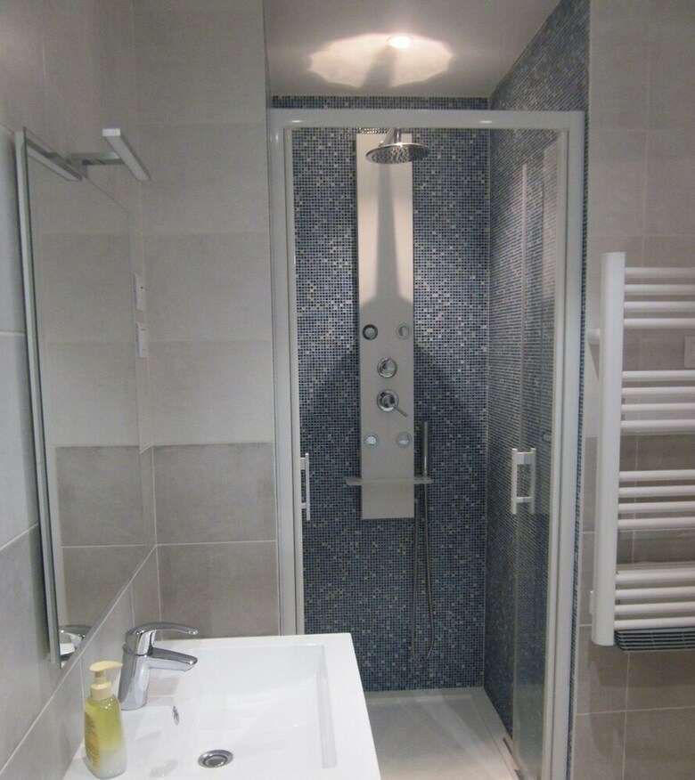 Hotel Chambres Dans Maison de Vacances Avec Spa Ext�rieur