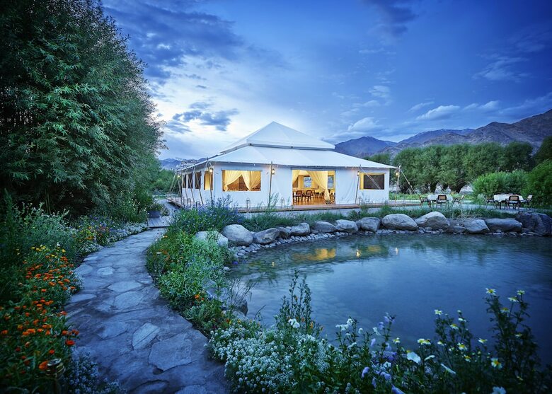 Hotel Chamba Camp Thiksey