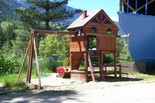 Noah's Ark Resort