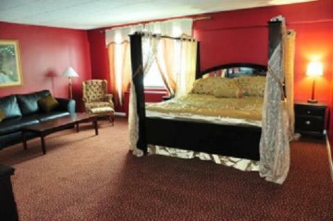 Hotel Red Carpet Inn And Suites - Sudbury