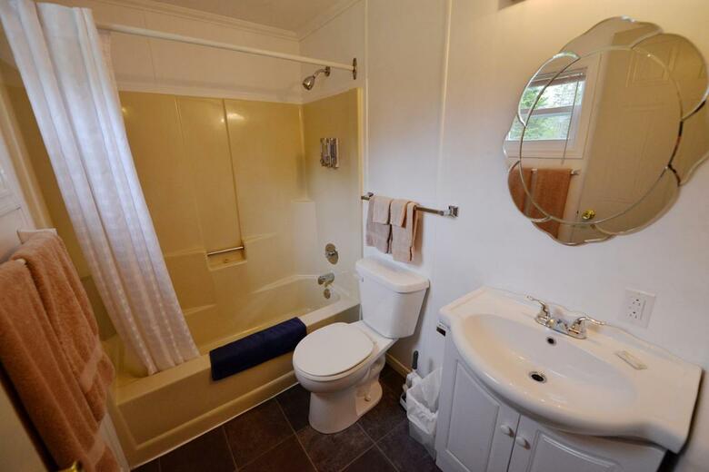 Sea Breeze Cottages