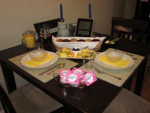 Suite As It Gets Vacation Rental/b&b