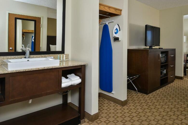 Hotel Comfort Suites At Tucson Mall