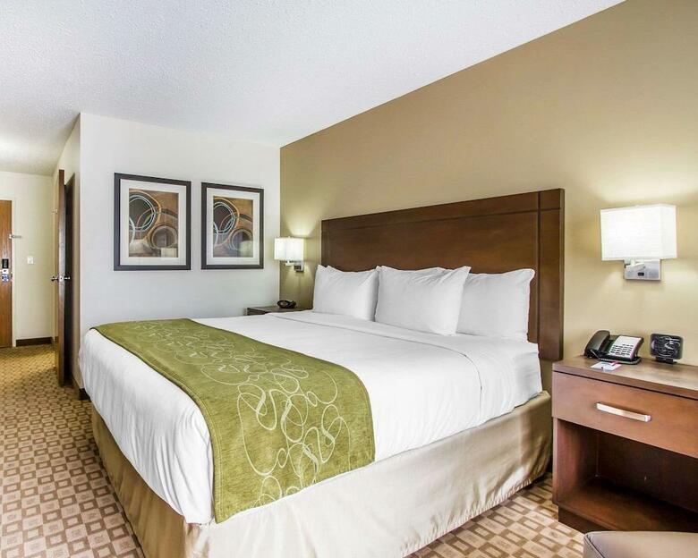 Hotel Comfort Suites At Tucson Mall