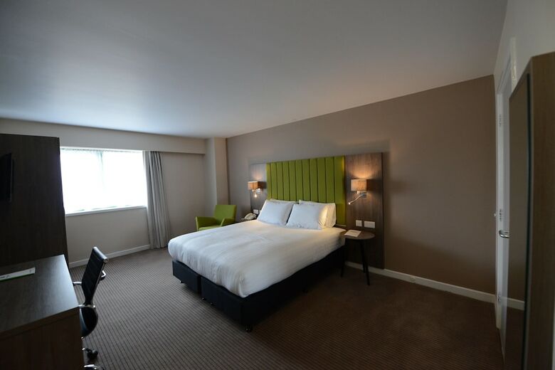 Hotel Holiday Inn Garden Court  Wolverhampton