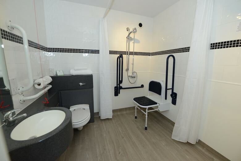 Hotel Holiday Inn Garden Court  Wolverhampton