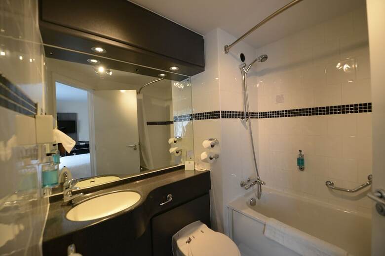 Hotel Holiday Inn Garden Court  Wolverhampton