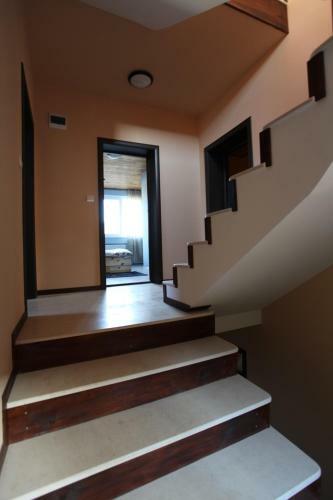 Ashkova House