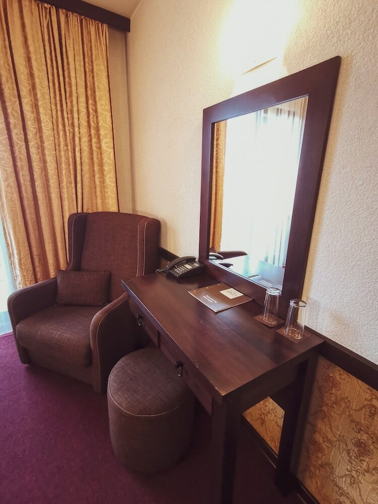 Trinity Bansko Spa Hotel