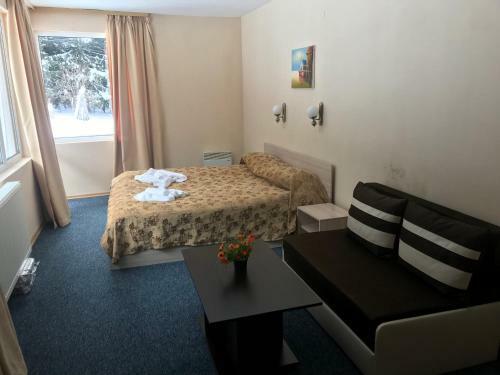 Tofana Hotel