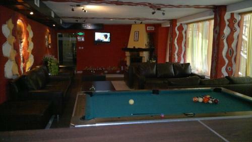 Tofana Hotel