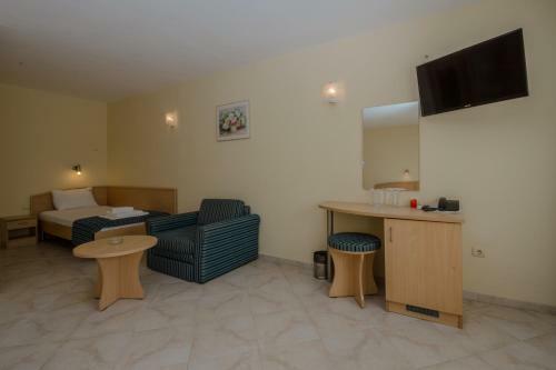 Hotel Briz