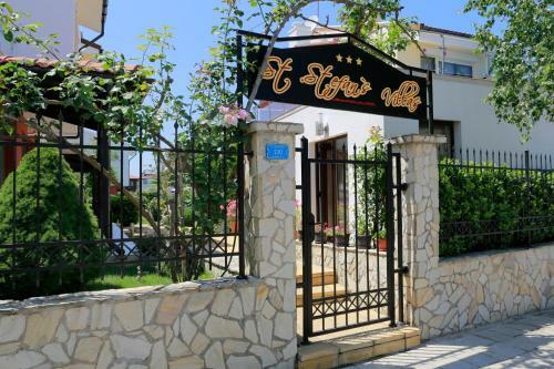 Saint Stefan Villas