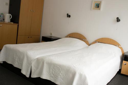 Kavaler Hotel