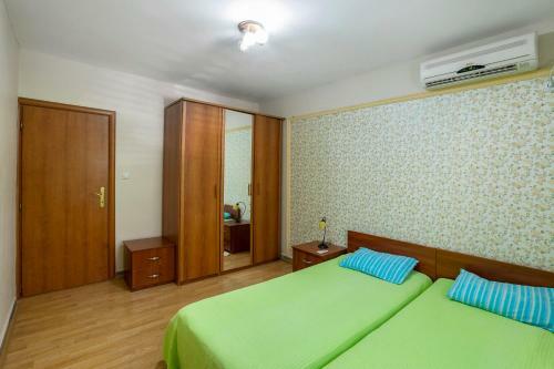 Garden & Swimming Pool Apartments Orahovac