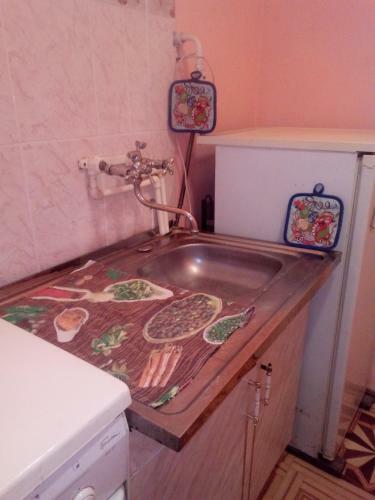 Hostal Zhanna Guest House